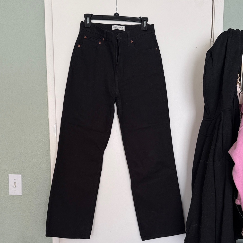 Abercrombie & Fitch Women's Black Straight Leg Jeans
